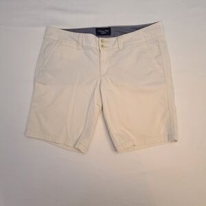 American Eagle Outfitters Cream Stretch Shorts Size 6